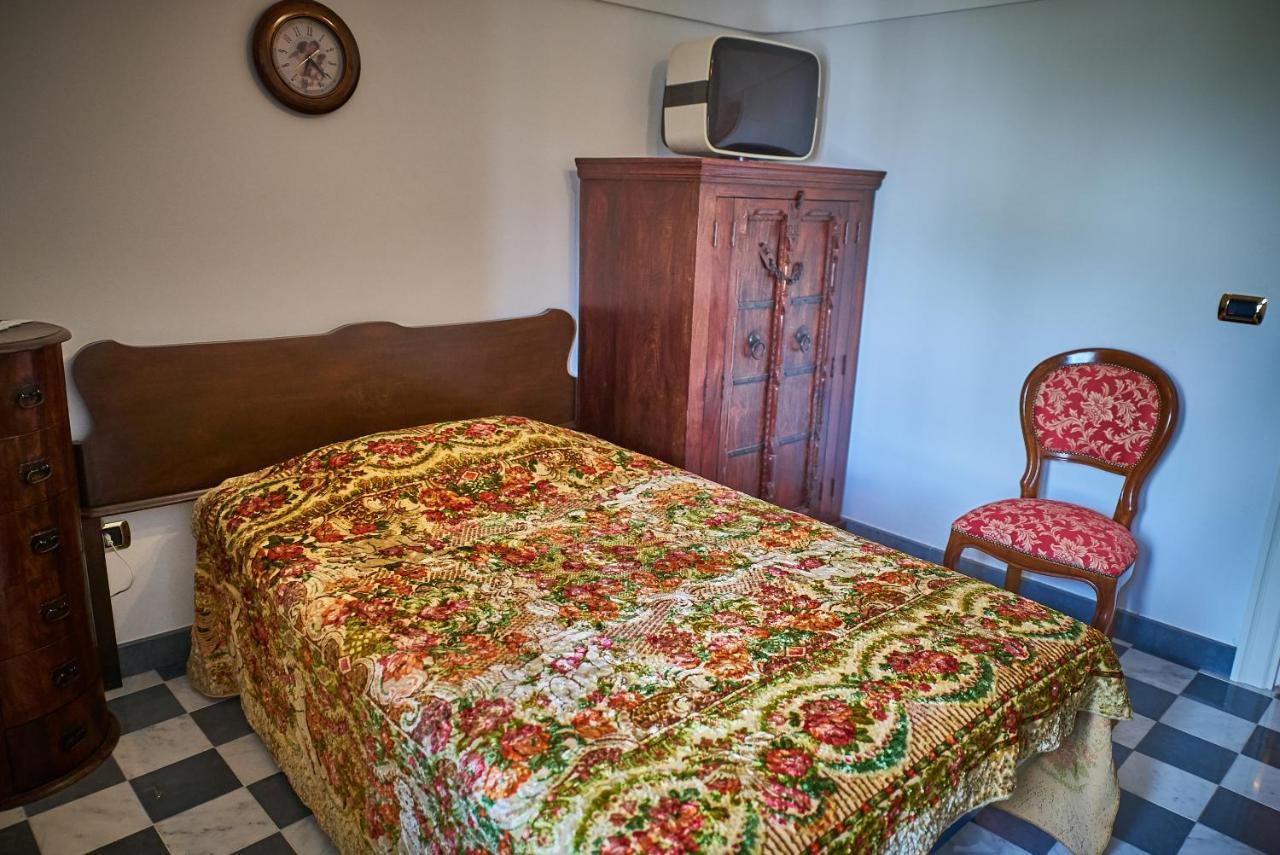 Bed and Breakfast La Casa Del Tempo Cerami Exterior foto